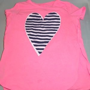 Girls Old Navy ss Tee pink heart large 10/12